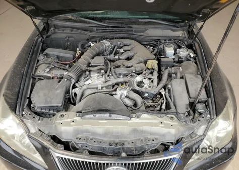 2006 Lexus Is 250 z USA, uszkodzony, nr VIN JTHBK262862007930